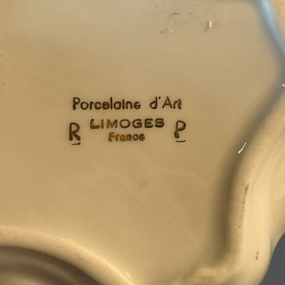 Limoges Trinket dish ashtray courting couple fragonard gold gilt vintage - Picture 4 of 5